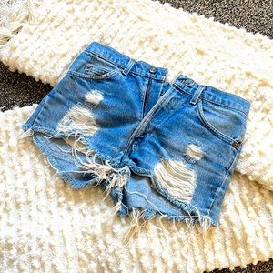 Levi shorts